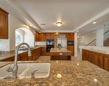 4127 Abernethy Forest Place - Photo Thumbnail 17