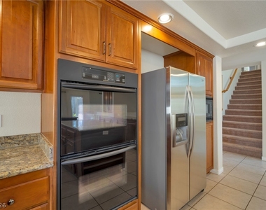 4127 Abernethy Forest Place - Photo Thumbnail 18