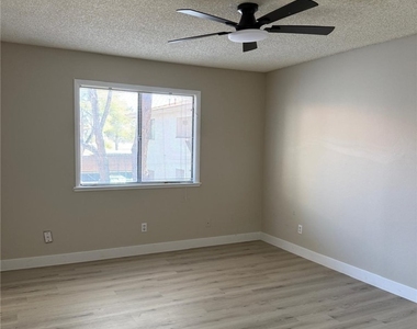 6673 W Tropicana Avenue - Photo Thumbnail 5