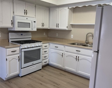 6673 W Tropicana Avenue - Photo Thumbnail 3