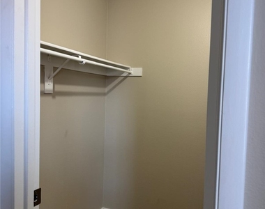 6673 W Tropicana Avenue - Photo Thumbnail 6