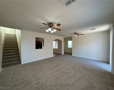 6386 Pronghorn Ridge Avenue - Photo Thumbnail 8