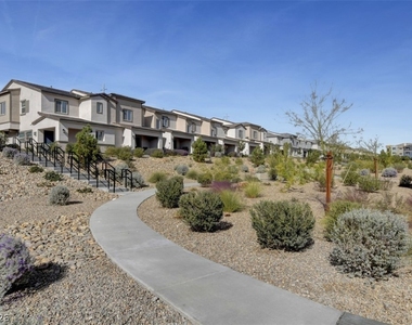 10772 Paget Court - Photo Thumbnail 38