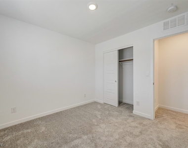 10772 Paget Court - Photo Thumbnail 29