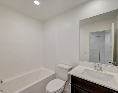 10772 Paget Court - Photo Thumbnail 31