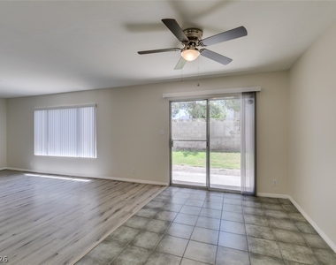 784 Anne Lane - Photo Thumbnail 16
