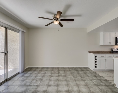 784 Anne Lane - Photo Thumbnail 28