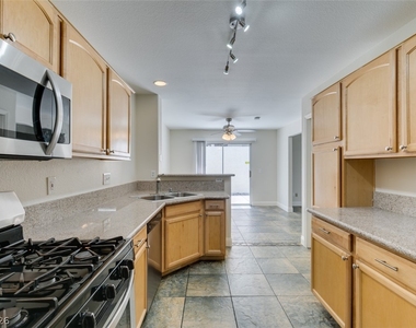 200 Luninborg Street - Photo Thumbnail 30