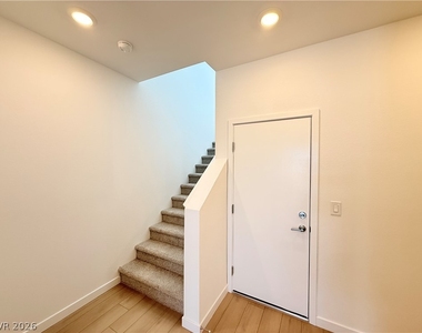1450 Great Snipe Avenue - Photo Thumbnail 16