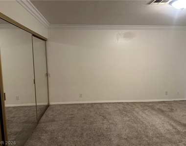 4341 Newridge Court - Photo Thumbnail 11