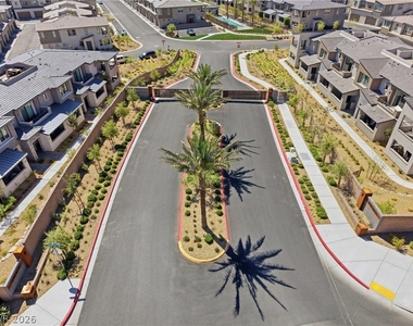 11403 Ethereal Landing Avenue - Photo Thumbnail 43