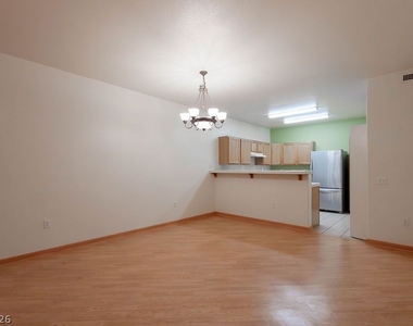 2153 Jasper Bluff Street - Photo Thumbnail 3