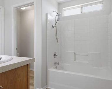 3632 Carisbrook Drive - Photo Thumbnail 17