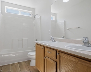 3632 Carisbrook Drive - Photo Thumbnail 12