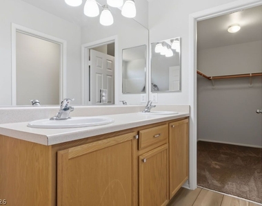3632 Carisbrook Drive - Photo Thumbnail 18