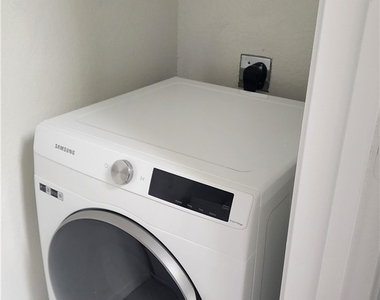 6650 W Warm Springs Road - Photo Thumbnail 38