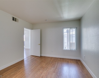 6650 W Warm Springs Road - Photo Thumbnail 17
