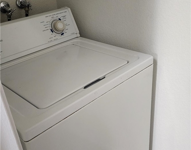 6650 W Warm Springs Road - Photo Thumbnail 40
