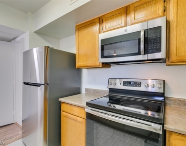 6650 W Warm Springs Road - Photo Thumbnail 1