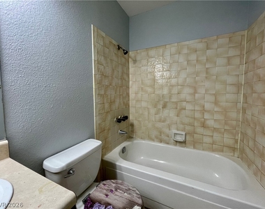 3716 Snorkel Circle - Photo Thumbnail 27