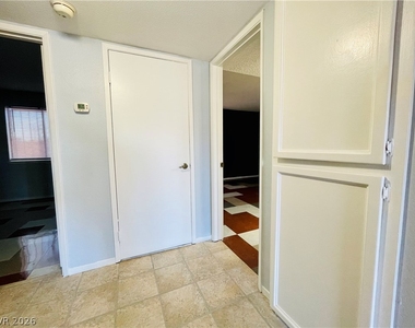 3716 Snorkel Circle - Photo Thumbnail 16