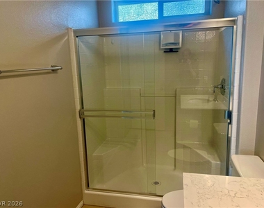 8365 S Pioneer Way - Photo Thumbnail 17