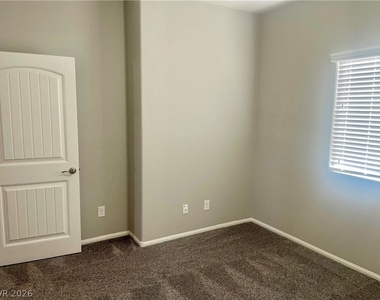8365 S Pioneer Way - Photo Thumbnail 30