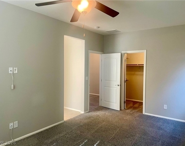 8365 S Pioneer Way - Photo Thumbnail 23