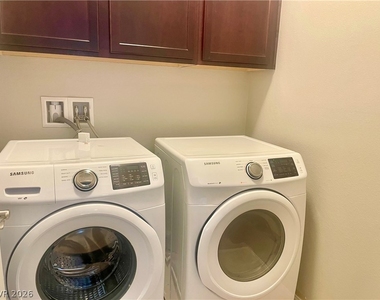 8365 S Pioneer Way - Photo Thumbnail 18