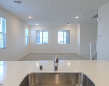 80 Hornbeck Lane - Photo Thumbnail 3