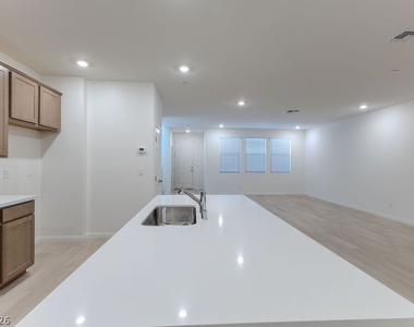 104 Hornbeck Lane - Photo Thumbnail 4
