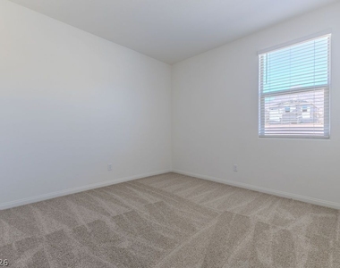 60 Hornbeck Lane - Photo Thumbnail 8