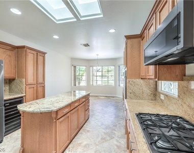 2834 Hayden Creek Terrace - Photo Thumbnail 6