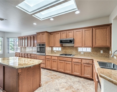 2834 Hayden Creek Terrace - Photo Thumbnail 5