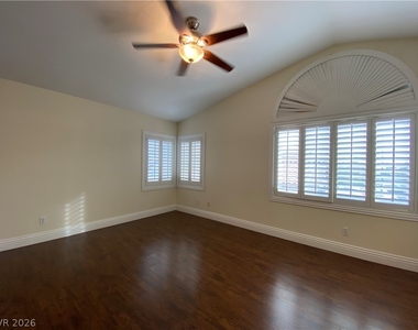 8111 Cimarron Meadows Way - Photo Thumbnail 6
