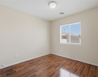 4049 Flower Patch Street - Photo Thumbnail 14