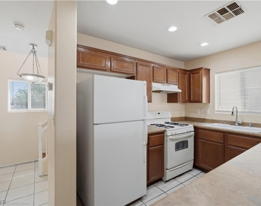 4049 Flower Patch Street - Photo Thumbnail 2