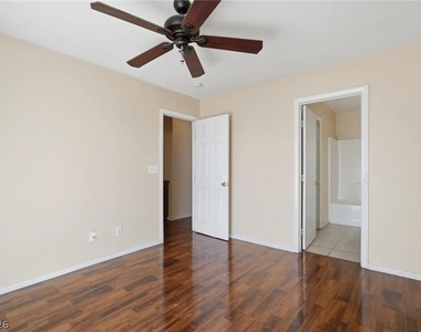 4049 Flower Patch Street - Photo Thumbnail 9