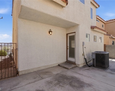 4049 Flower Patch Street - Photo Thumbnail 17