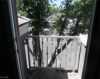 6167 Broken Slate Way - Photo Thumbnail 19