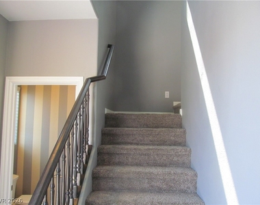 6167 Broken Slate Way - Photo Thumbnail 9