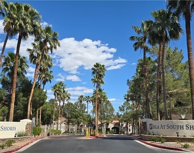 2121 Sealion Drive - Photo Thumbnail 16