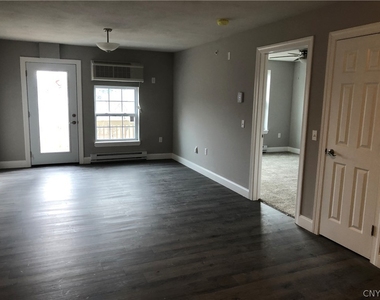 1223 Tulip Street - Photo Thumbnail 3