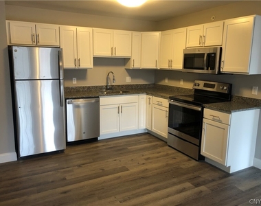 1223 Tulip Street - Photo Thumbnail 6