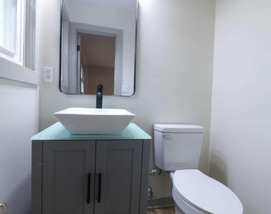 4396 Greenleaf Circle - Photo Thumbnail 17