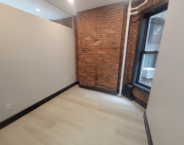 248 Mott Street - Photo Thumbnail 17