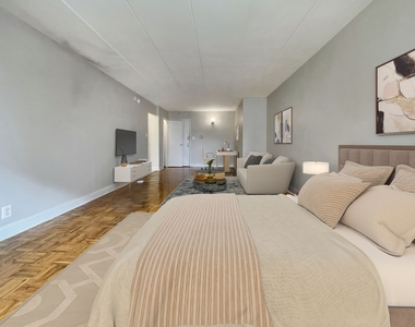 111 North 3rd Avenue - Photo Thumbnail 2