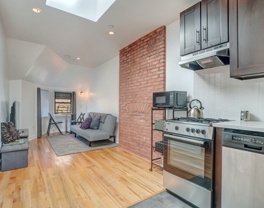 174 Herkimer Street - Photo Thumbnail 1