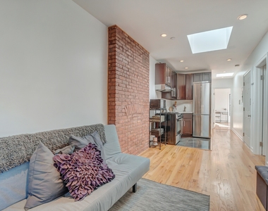 174 Herkimer Street - Photo Thumbnail 5