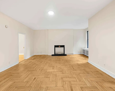 107 East 63rd Street - Photo Thumbnail 9